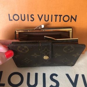 Louis Vuitton Monogram French Kiss Lock Wallet Aut